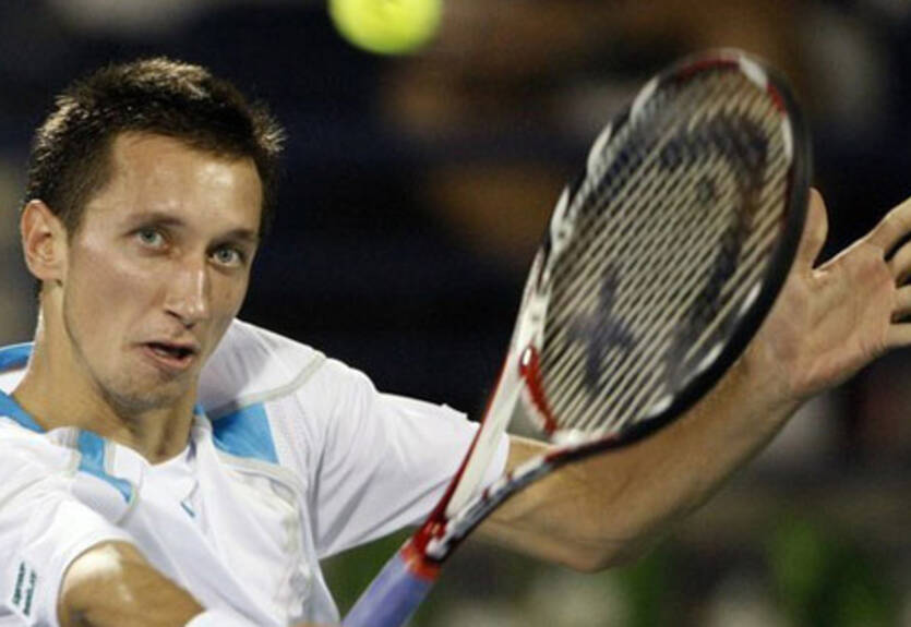 Стаховский сыграет против Федерера в четвертьфинале турнира в Дубаи