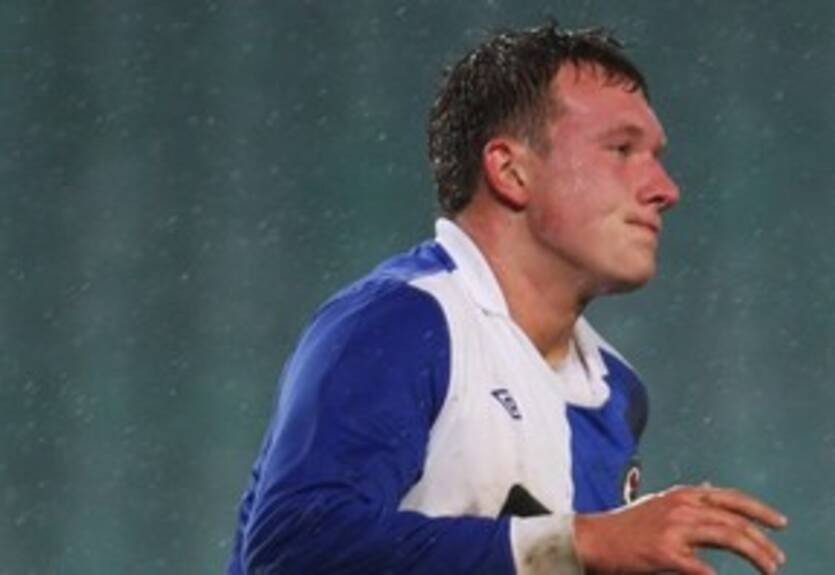 Блэкберн продлевает контракт с защитником