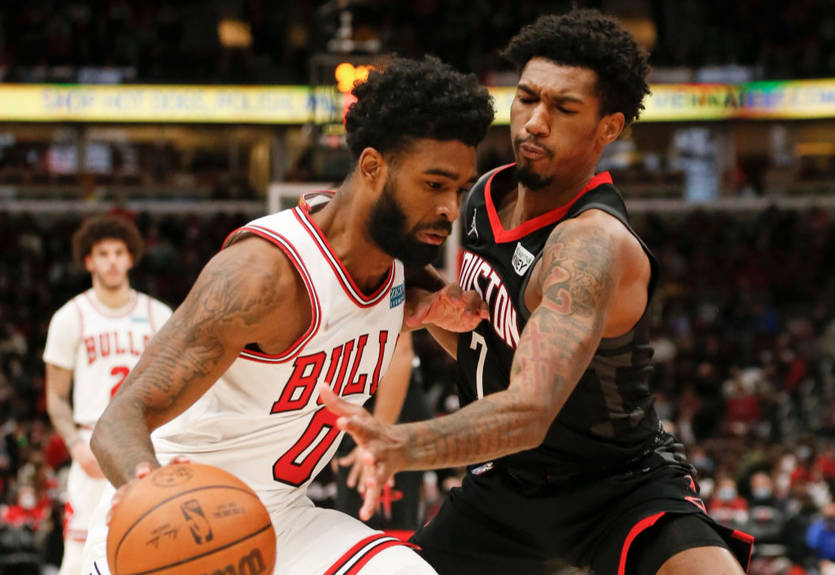 НБА: Чикаго обыграл Хьюстон, Бостон уступил Филадельфии НБА: Чикаго обыграл Хьюстон, Бостон уступил Филадельфии