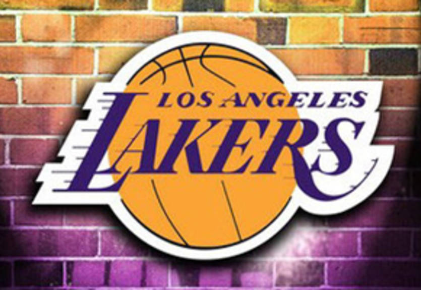 Лейкерс: 20-летний контракт на телеправа