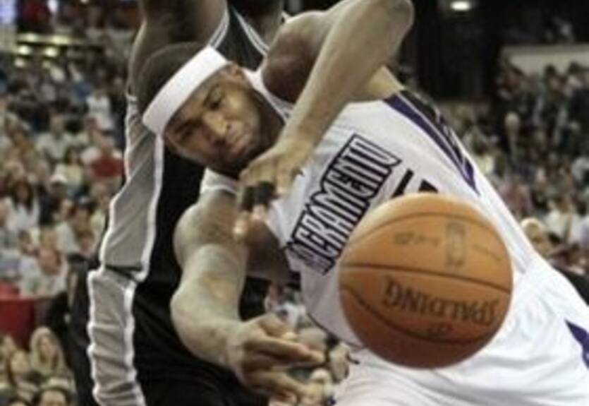 Сакраменто наказал Казинса