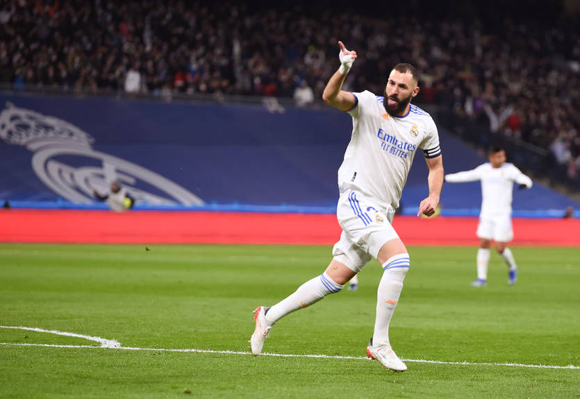 Бензема обогнал Роналду по результативности за год