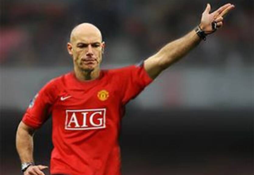 В Англии будут наказывать за вольности в социальных сетях