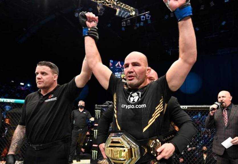 Чемпион UFC в полутяжелом весе рассказал, когда проведет свой следующий бой