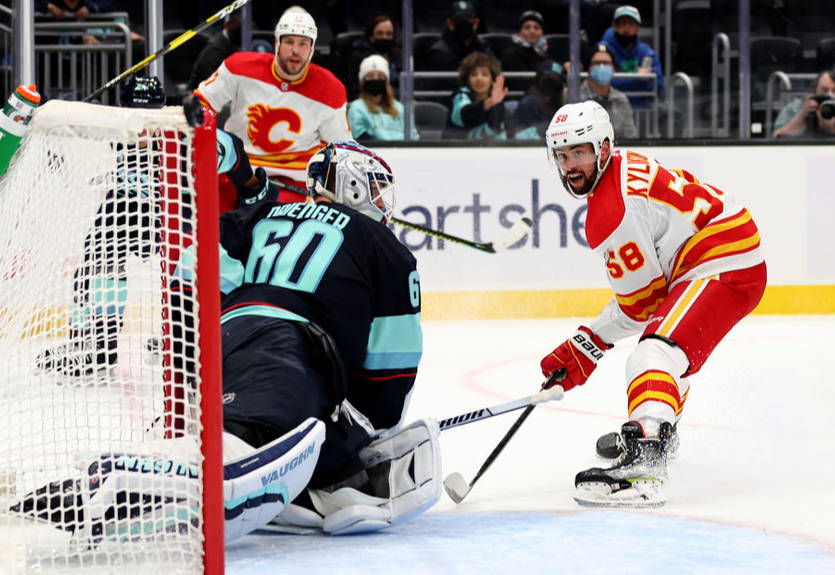 НХЛ: Флорида разгромила Тампу, Сиэтл и Калгари забросили 10 шайб на двоих