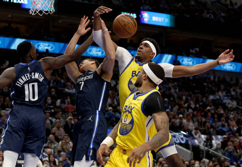 НБА: Даллас оказался сильнее Голден Стэйт, Сакраменто с Ленем проиграл Атланте НБА: Даллас оказался сильнее Голден Стэйт, Сакраменто с Ленем проиграл Атланте