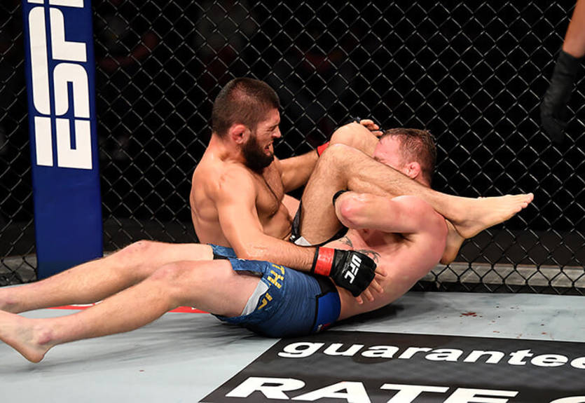 Соннен: Хабиб знал, что Гэтжи захочет обнять свою мать после боя, поэтому не стал ломать ему руку