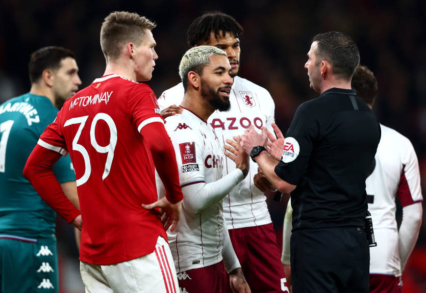 Гол МакТоминея позволил Манчестер Юнайтед пройти Астон Виллу в кубке Англии