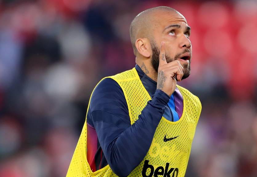 Матч против Реала - 1000-й в карьере для Дани Алвеса Матч против Реала - 1000-й в карьере для Дани Алвеса