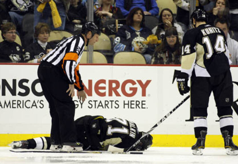 Шок для Питтсбурга: Малкин вылетел на год