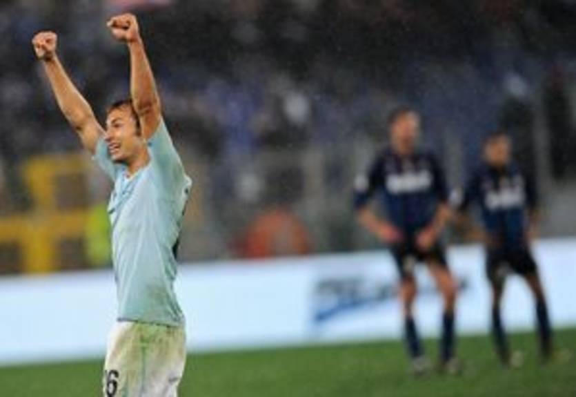 Лацио хочет продлить контракт с Раду