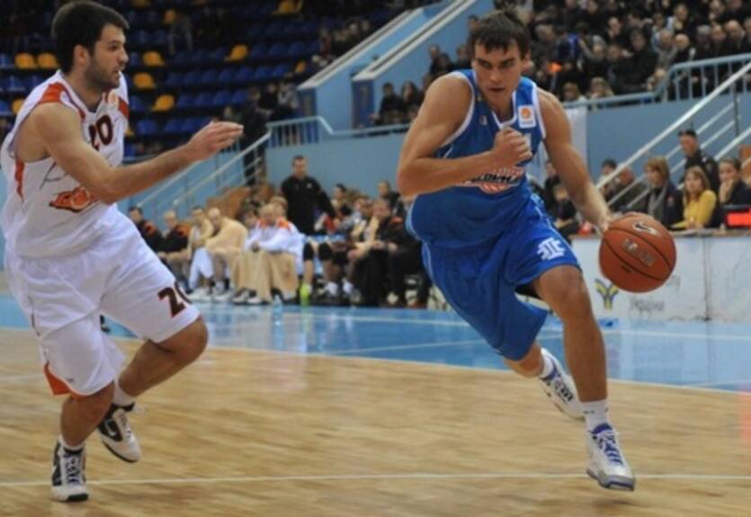 Суперлига. Азовмаш обыгрывает Донецк