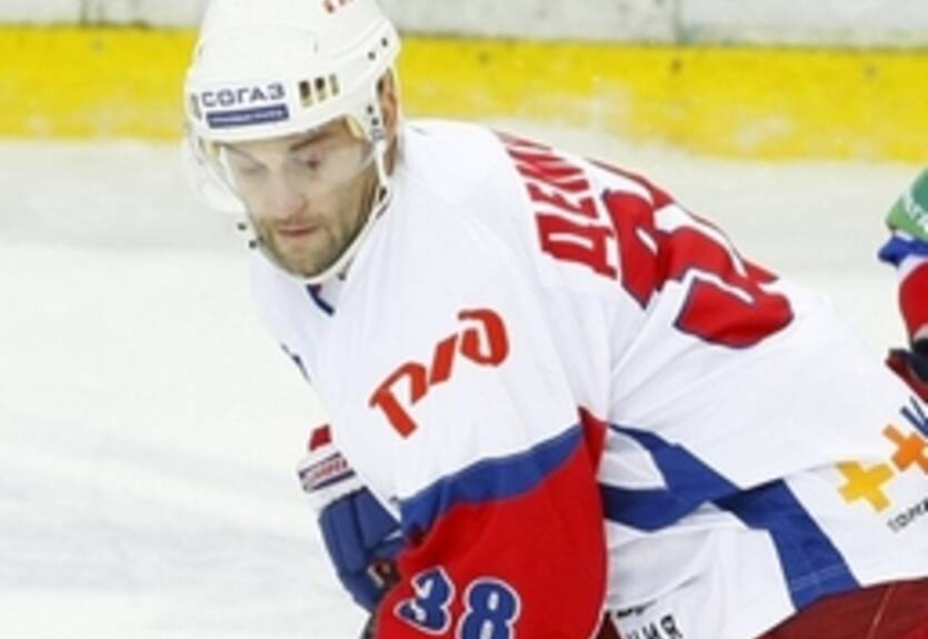 КХЛ. Гашек, Даллмэн, Демитра — лучшие игроки месяца