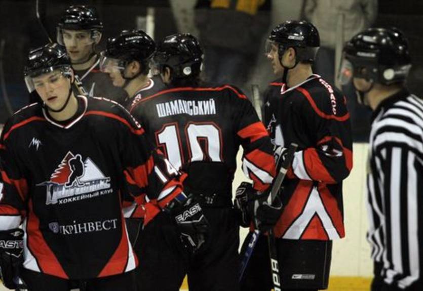 Донбасс всухую обыграл Компаньон