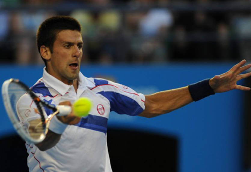 Джокович жестоко расправляется с Федерером