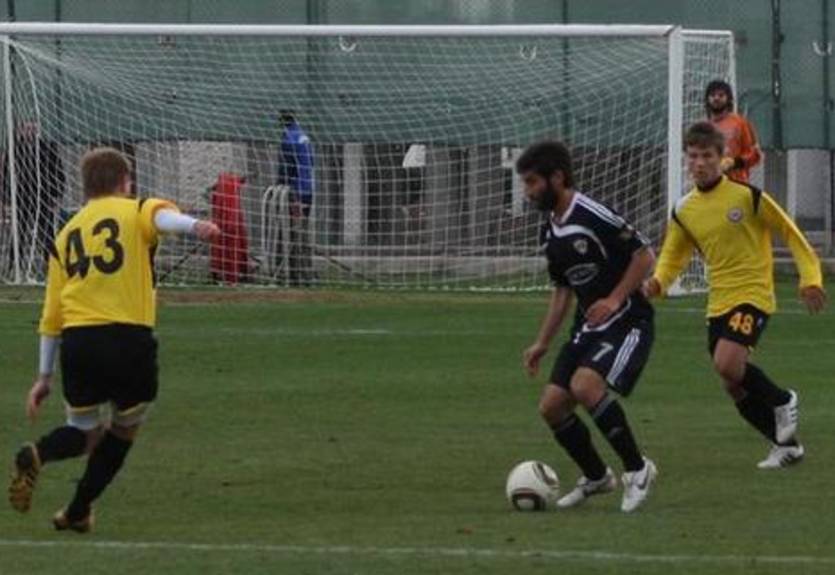 Ильичевец расписал ничью с Карабахом