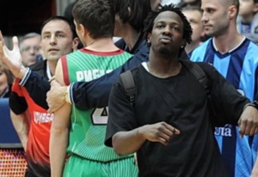 Экс-игрок Будивельника оказался в Турции