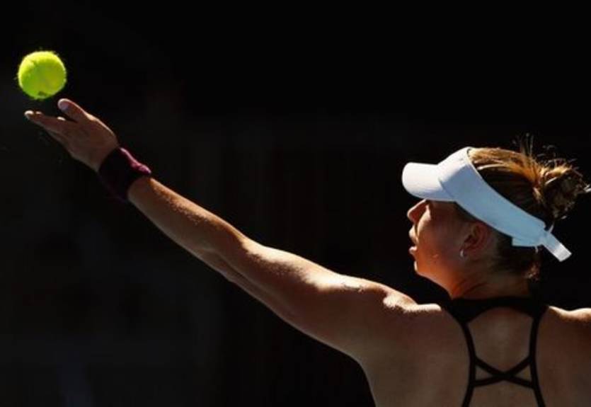 Australian Open (WTA). Цуренко уступает Макаровой, Стосур разобралась с Душевиной и другие результаты