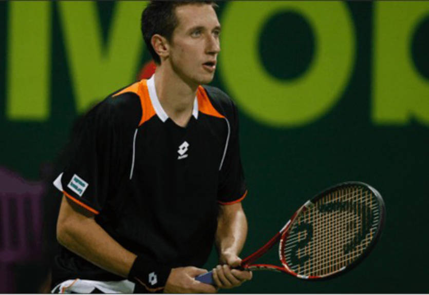 Стаховский и Долгополов не смогли пробиться в полуфинал турнира в Сиднее