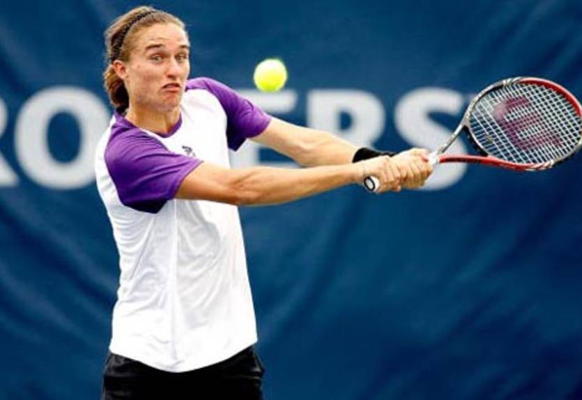 Долгополов и Стаховский вышли в четвертьфиналы турнира в Сиднее