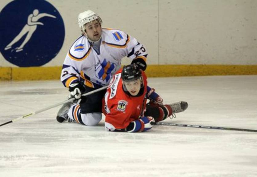 Харьков разгромил Воронов (11.01.11)