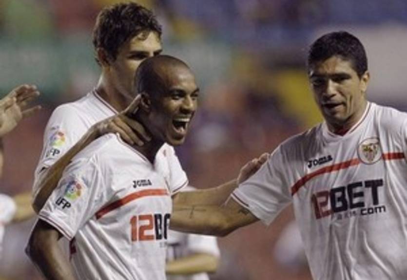 Защитник Севильи может оказаться в Италии