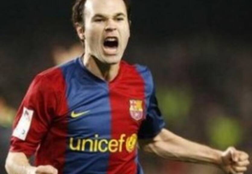 Иньеста: "Быть в тройке претендентов на Золотой мяч — уже достижение"