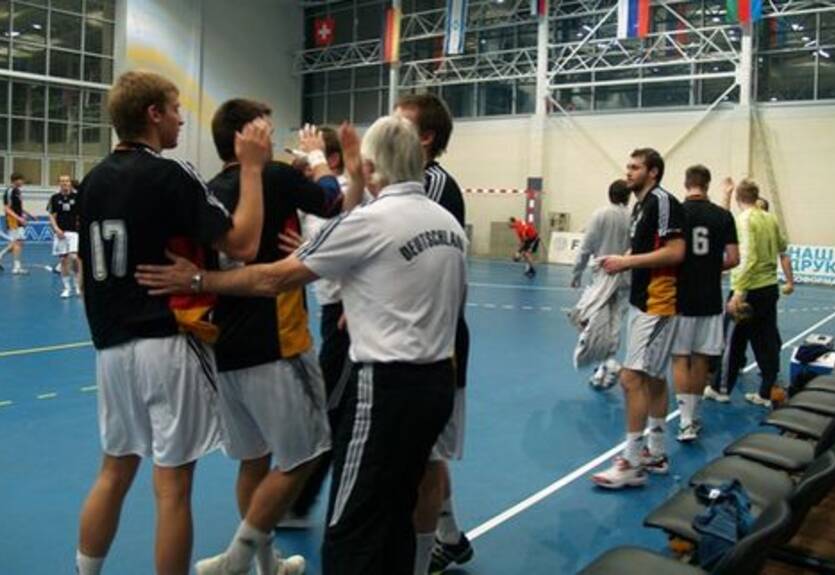 Гандбол. Отбор молодежного ЧМ-2011. Немцы в Полтаве — без потерь