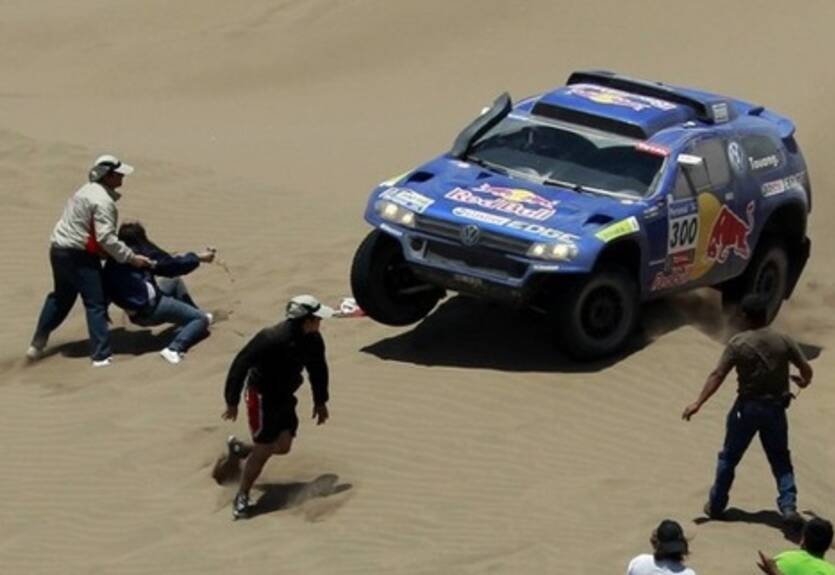 Дакар — 2011. Этап 6-й. Автомобили. Сайнс побеждает в четвертый раз