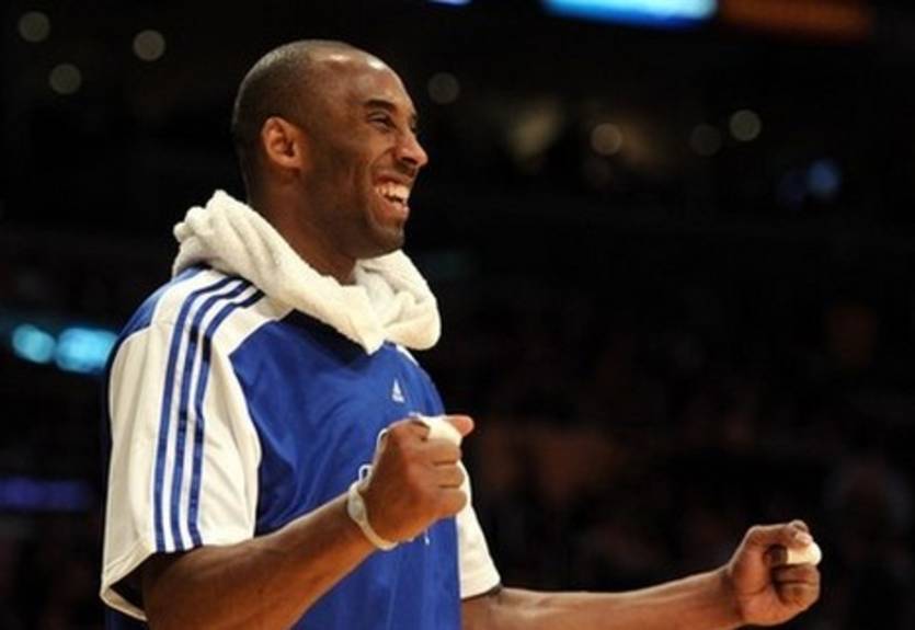Брайант продолжает лидировать в All-Star голосовании