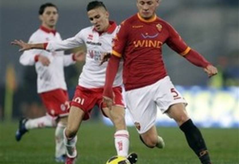 Милан намерен подписать защитника сборной Франции