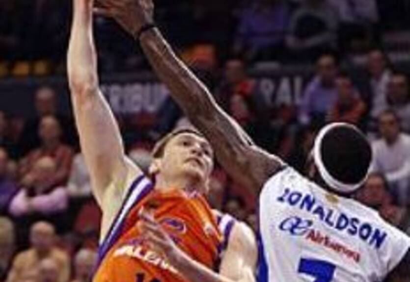 Лига АСВ. Гладырь проиграл, Лищук победил