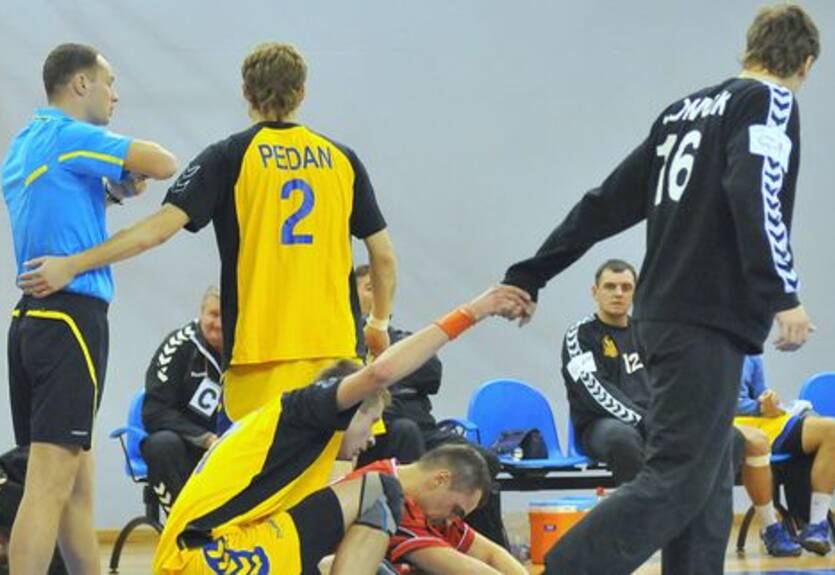 Гандбол. Украина слабее Литвы