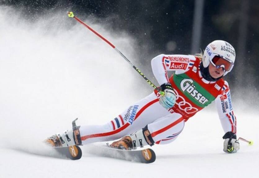 Горные лыжи. Немецкая доминация и третья победа Ворли