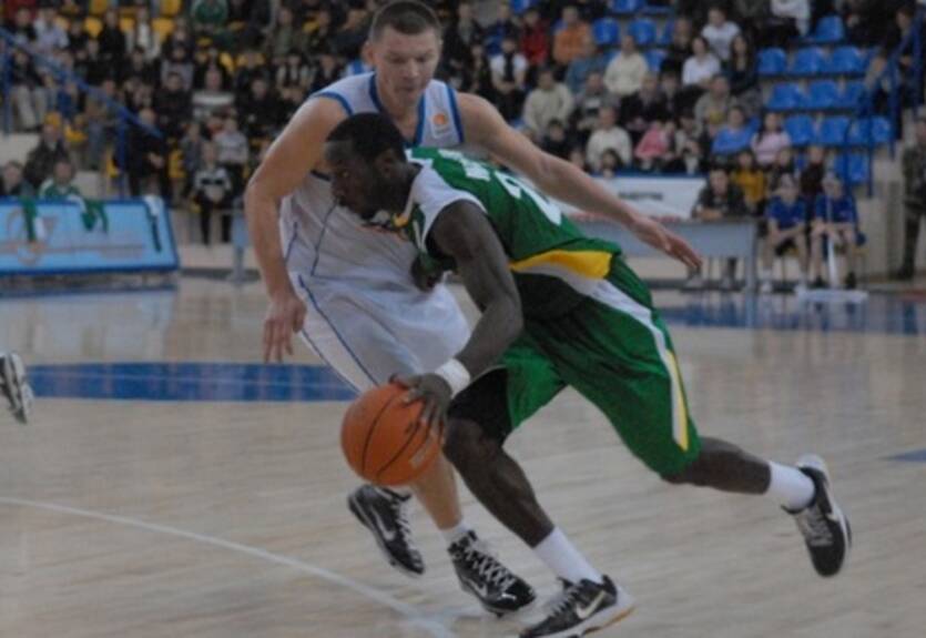 Суперлига. Азовмаш выигрывает в Южном