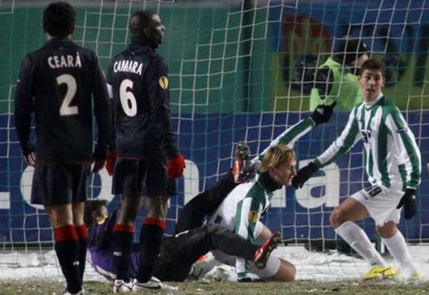 Карпаты завершили евросезон ничьей с ПСЖ