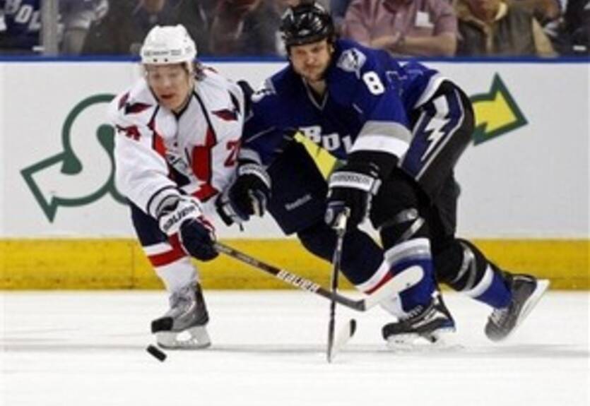 Защитник Филадельфии ляжет "под нож"