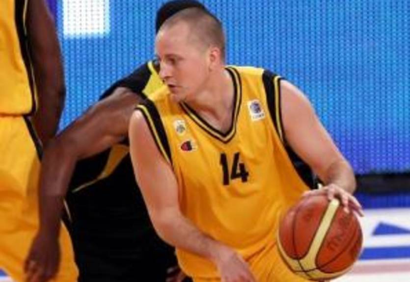 Экс-лидер Говерлы покидает Грецию