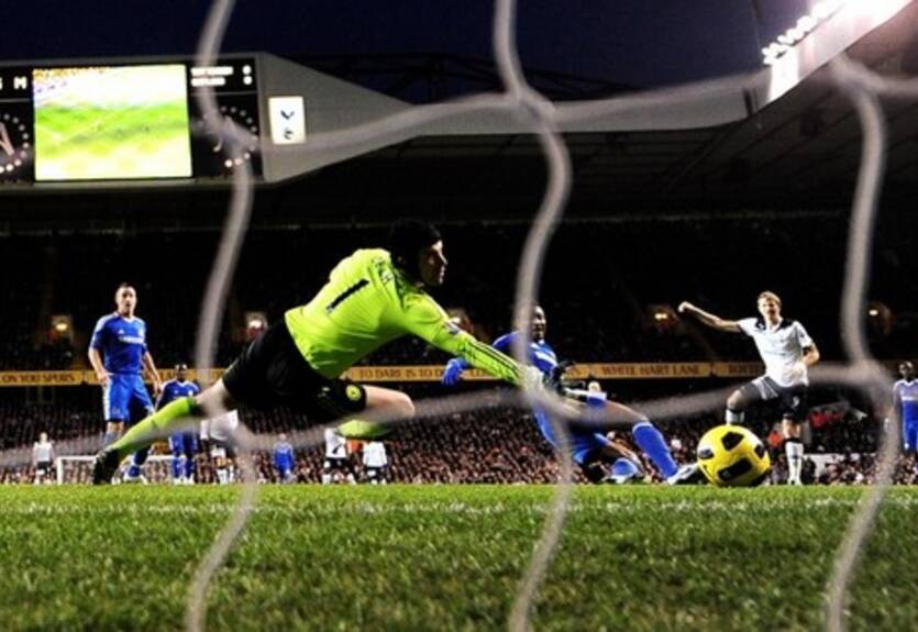 Дрогба не обыгрывает Тоттенхэм + ВИДЕО