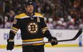НХЛ. Бостон все же обменял Штурма в Лос-Анджелес