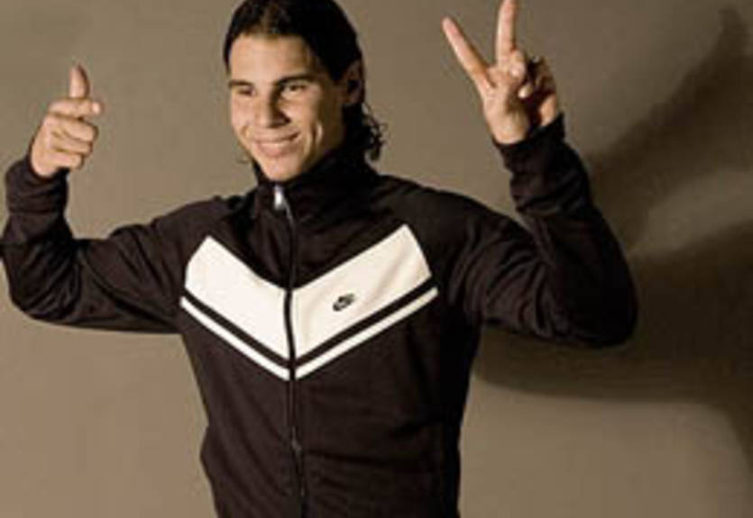 Надаль станет новым лицом Армани