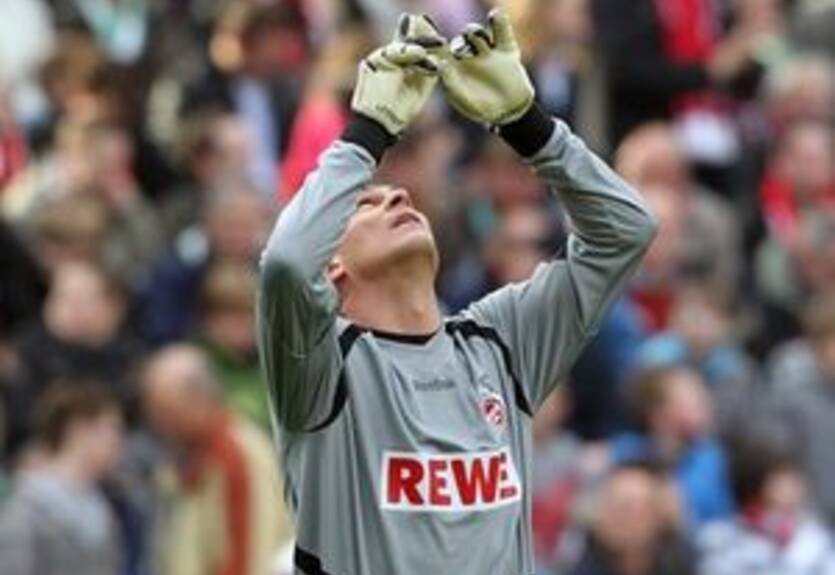 Мондрагон возвращается за океан