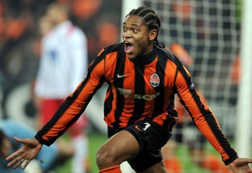 Шахтер победой оформил выход в 1/8 финала ЛЧ