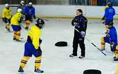 Звезды украинского хоккея проведут тренировочный лагерь для юных хоккеистов