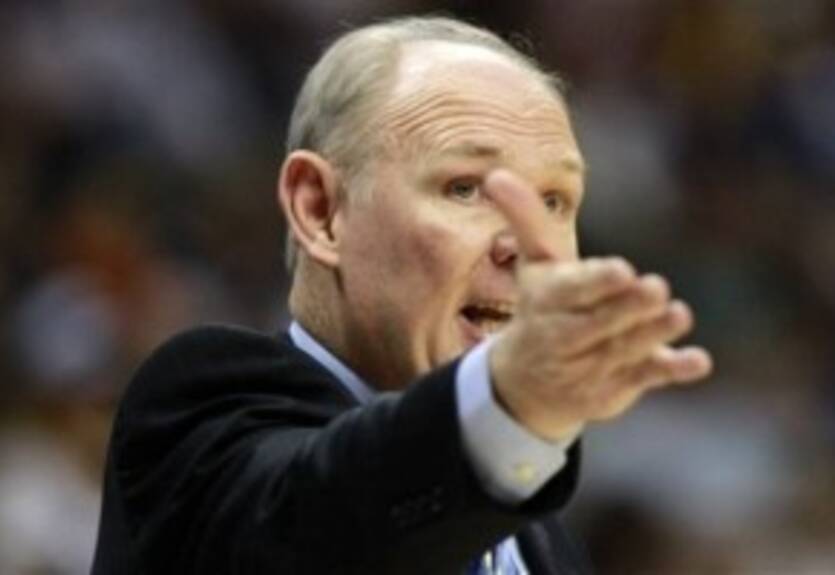 Джордж Карл выиграл 999-й матч в карьере