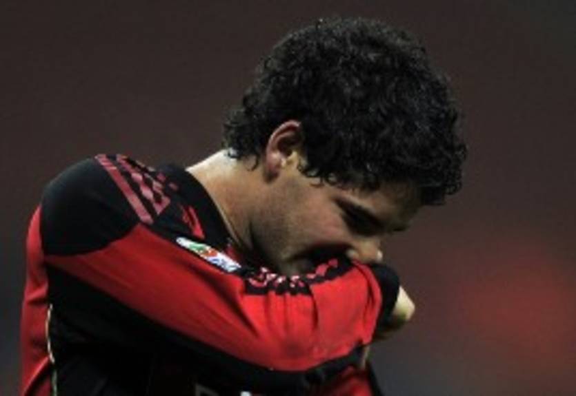 Милан намерен разобраться в травмах Пато