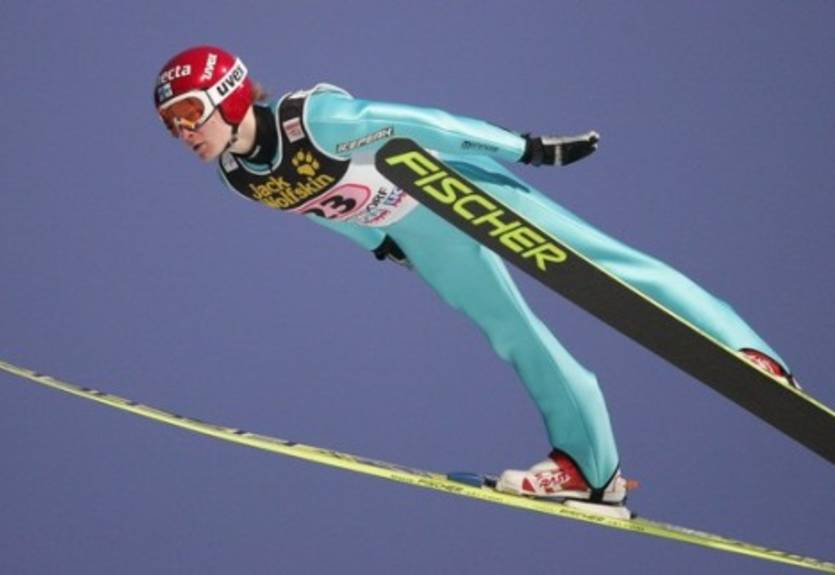 Прыжки с трамплина. Финляндия доминирует дома