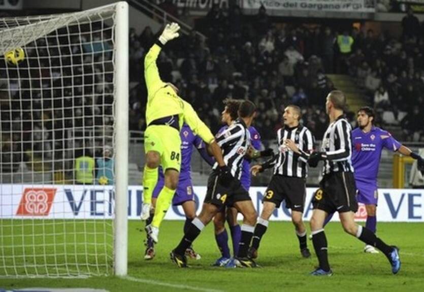 Топ-7 голов европейского уик-энда. ВИДЕО (29.11.10)