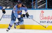 НХЛ. Атланта громит Бостон, победы Вашингтона и Детройта