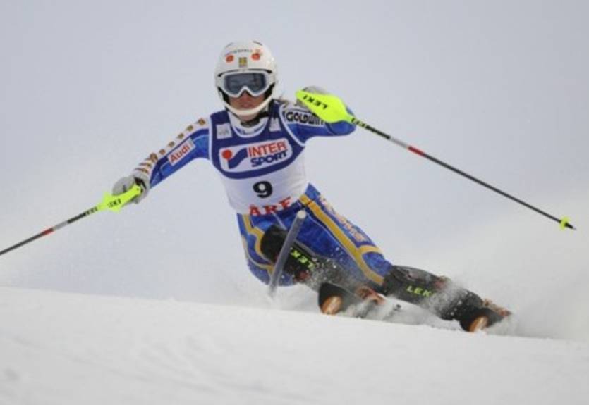 Горные лыжи. Шведка впереди после первой попытки